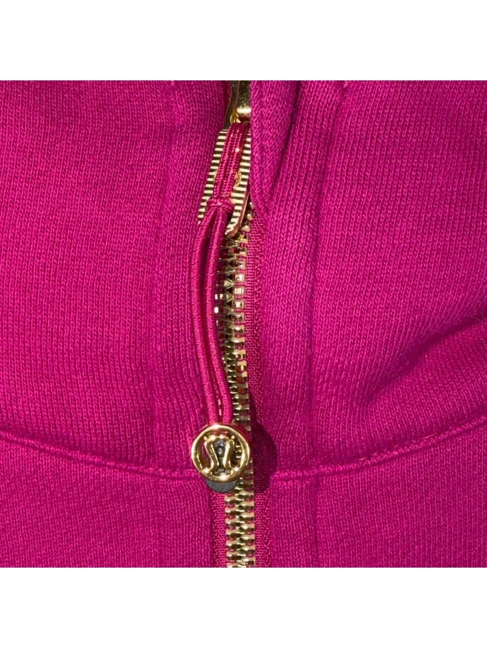 Lululemon Women’s XS/S Pink Half Zip Cropped Scuba Hoodie Gold Zip
